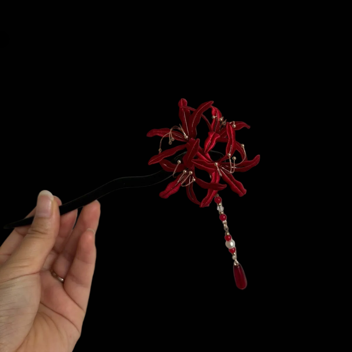 red spider lily hairpin Handmade Chanhua Thread-Wrapped Spider Lily Hairpin