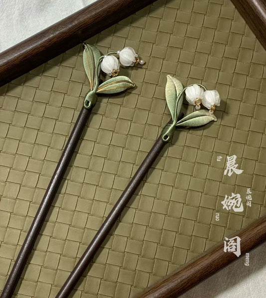 PF046 - Chanhua Brooch - Wholesale