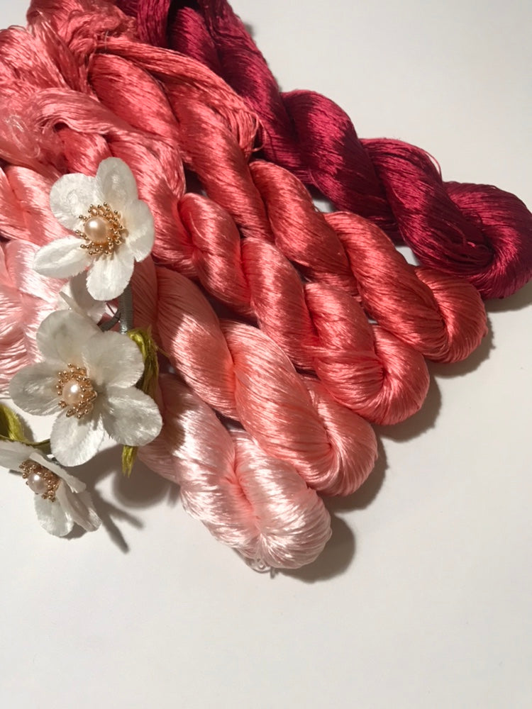 80m Suzhou Embroidery Untwisted Mulberry Silk Thread(#048(1-5) 80m*5) - Ronghua Threads