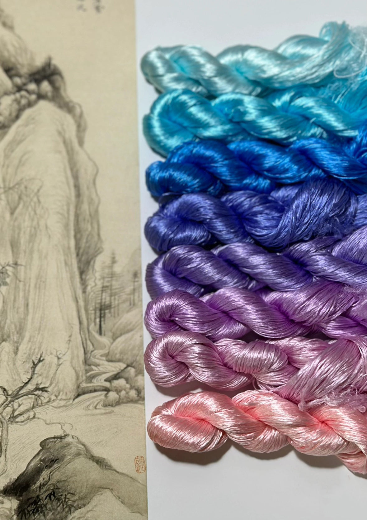 80m Suzhou Embroidery Untwisted Mulberry Silk Thread(#蓝紫烟花菊 80m*8) - Ronghua Threads