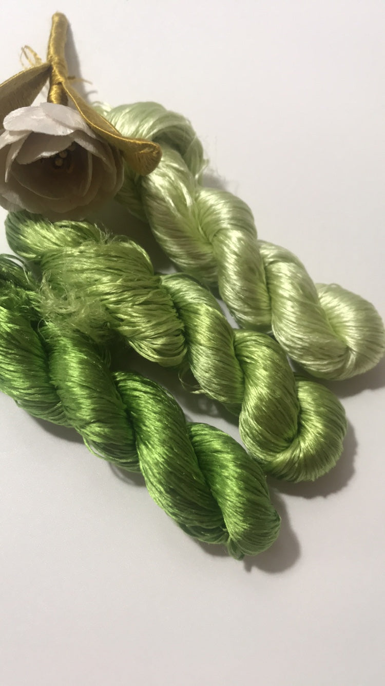 80m Untwisted Mulberry Silk Thread(#004(1-3) 80m*3) - Ronghua Threads