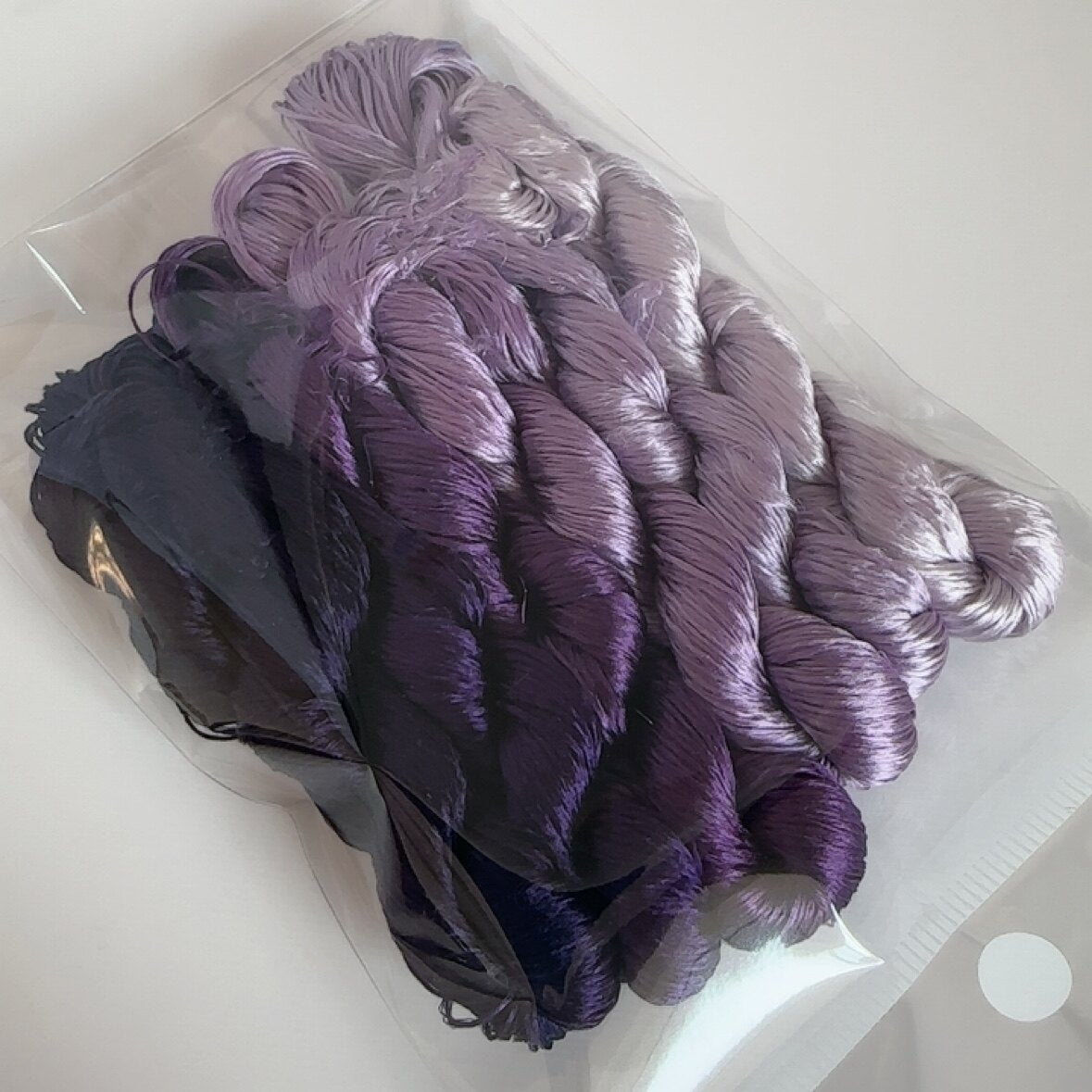 80m Suzhou Embroidery Untwisted Mulberry Silk Thread(#115 80m*6) - Ronghua Threads
