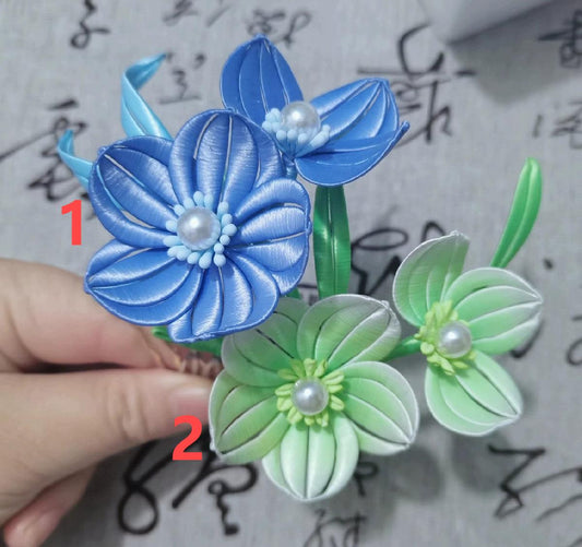 Fermaglio per Capelli Fatto a Mano con Fiori - Fermaglio in Seta (Chanhua)