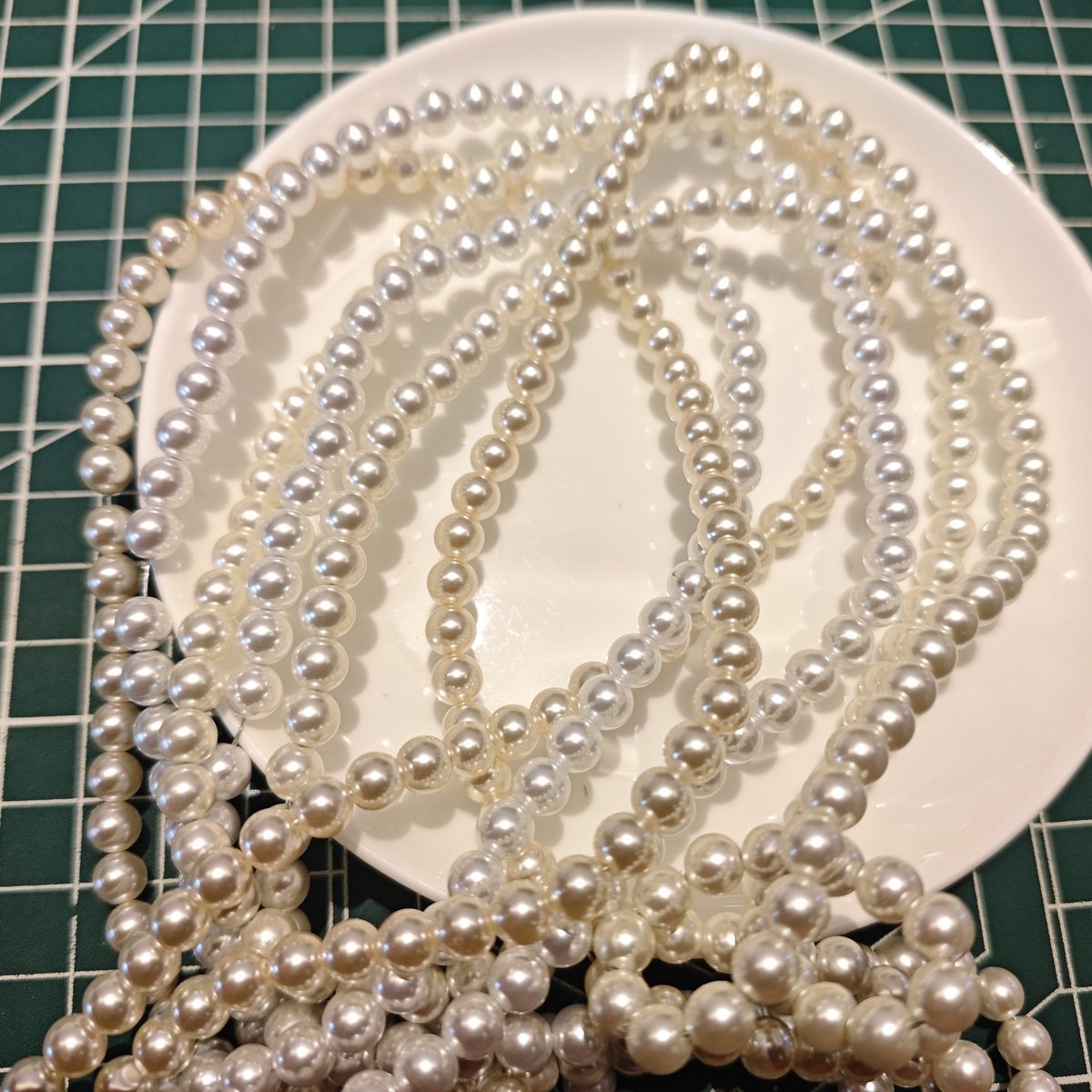 White Series Glass Pearl Beads Strands - Premium Imitation Pearls for DIY Jewelry Making