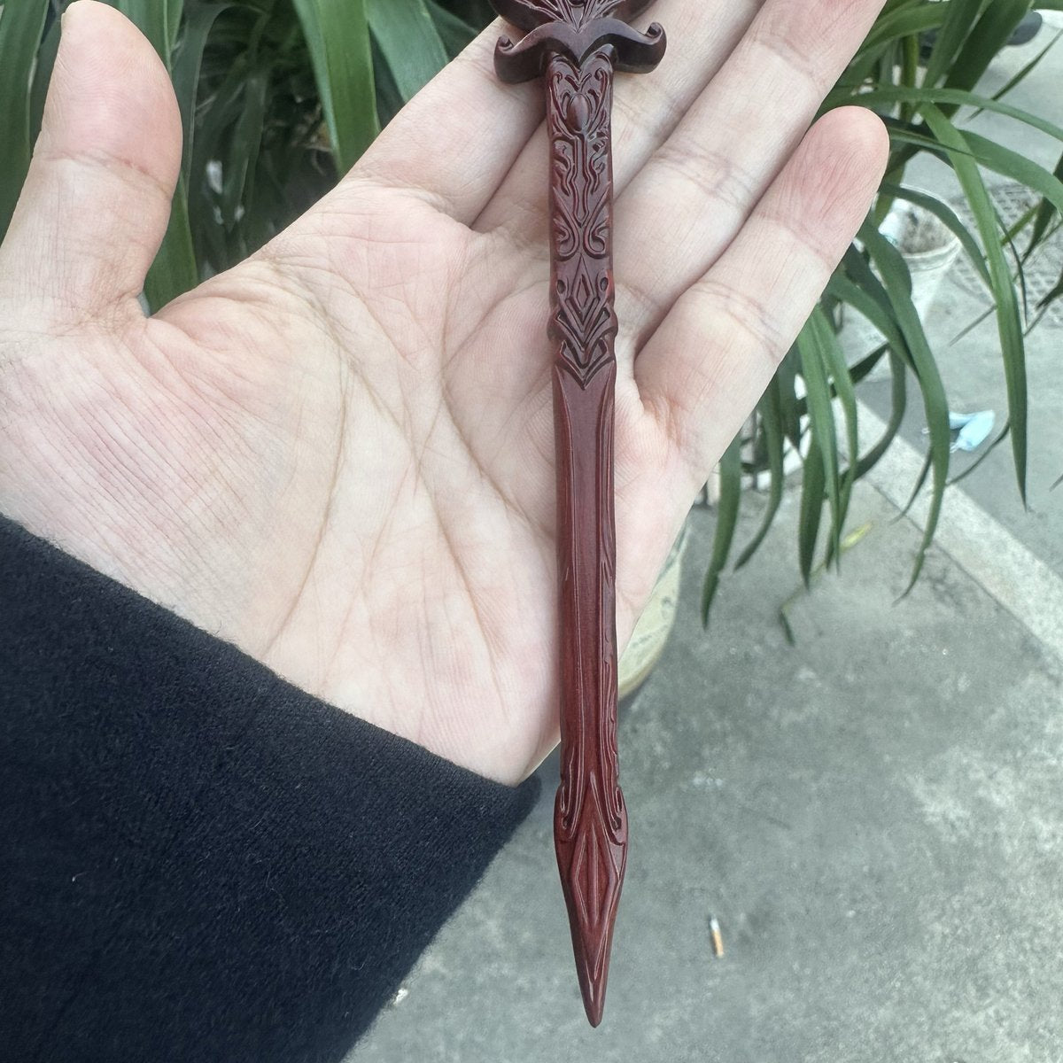 Natural Wooden Victory Sword Hair Stick Set - 20cm Hairpin (胜利之剑)