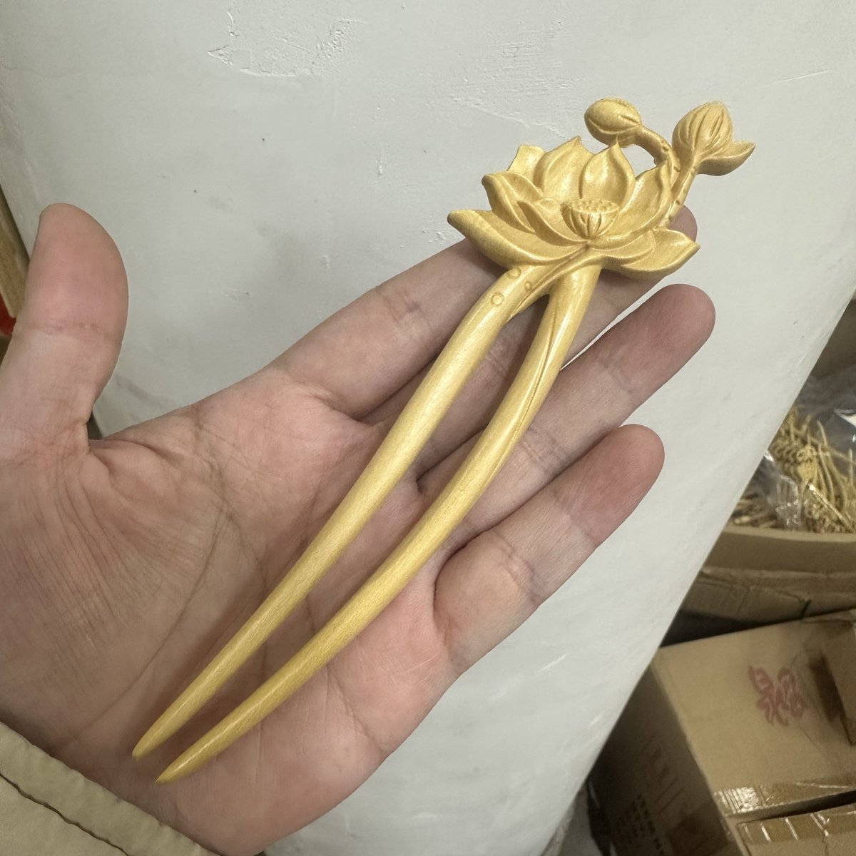 Ensemble de bâtonnets à cheveux en bois naturel – Épingle à cheveux lotus (荷花) en forme de U de 17 cm