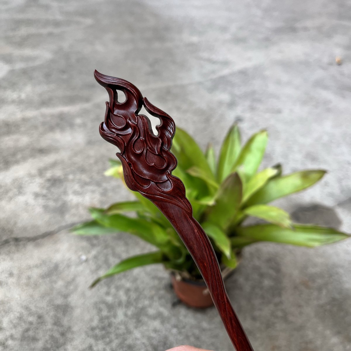 Set di bastoncini per capelli in legno naturale a forma di fiamma - Fermaglio per capelli da 19 cm (火焰)