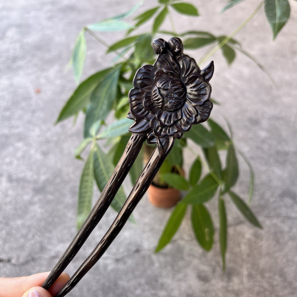 Set di bastoncini per capelli in legno naturale - Forcina per capelli a forma di U Peonia (富贵牡丹) da 17 cm
