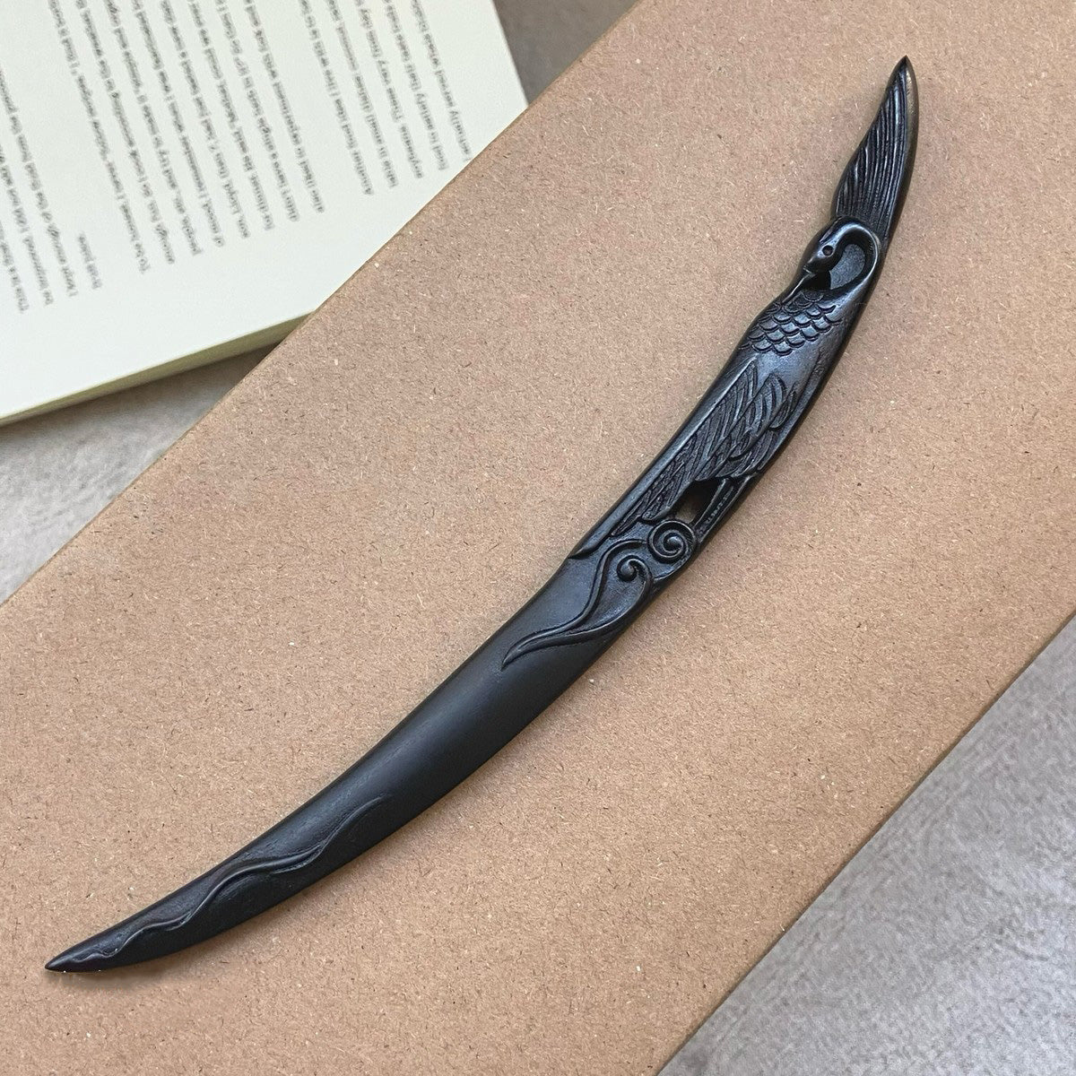 Fermaglio per capelli in legno nero africano naturale - Gru e Luna Design 18cm #鹤语松上月