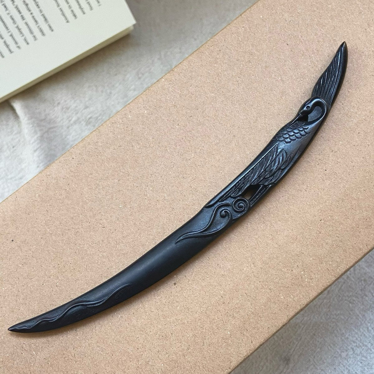 Fermaglio per capelli in legno nero africano naturale - Gru e Luna Design 18cm #鹤语松上月