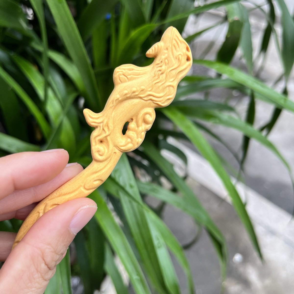 Natural Wooden Hair Stick Set - 20cm Mythical Creature Design (山海鲸)