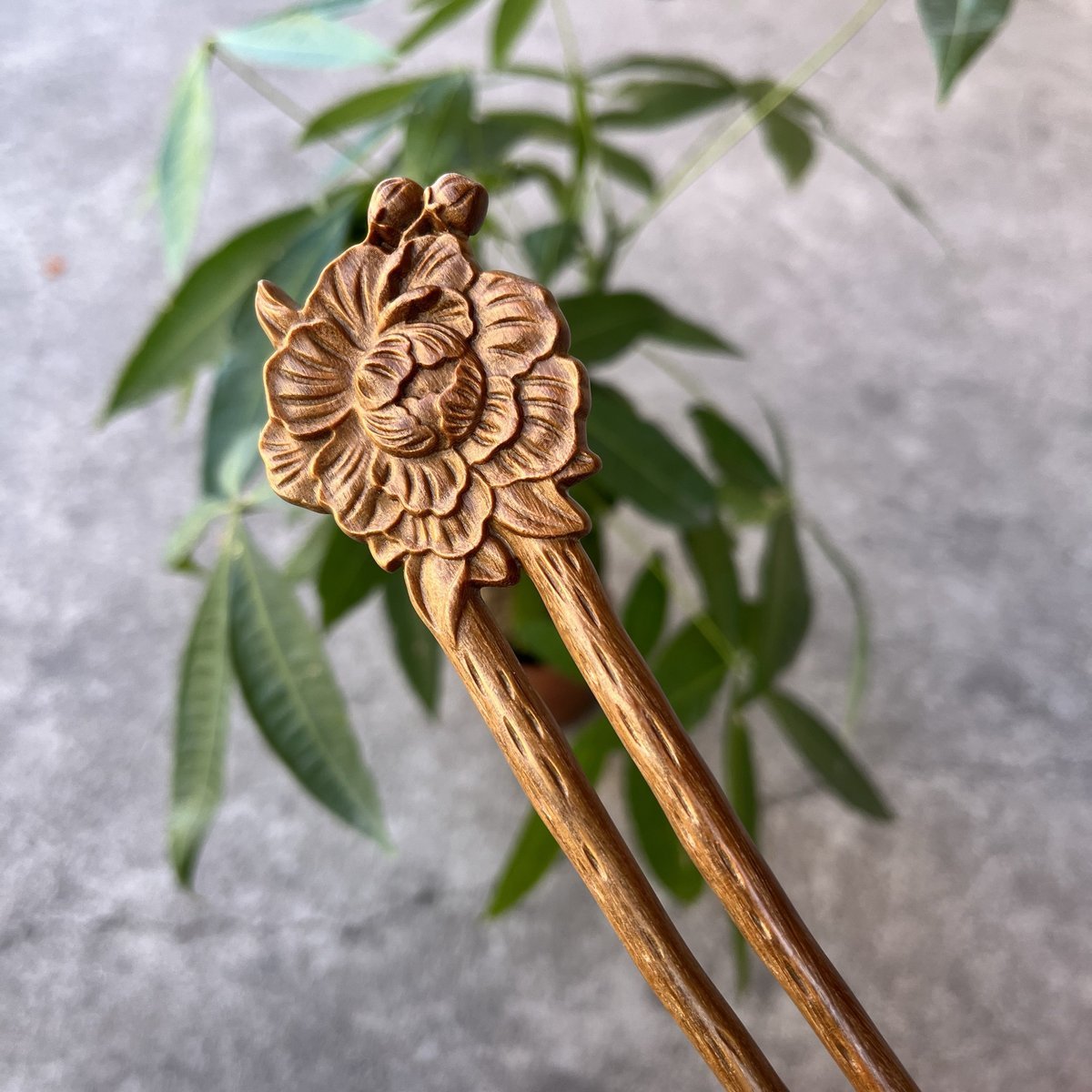 Set di bastoncini per capelli in legno naturale - Forcina per capelli a forma di U Peonia (富贵牡丹) da 17 cm