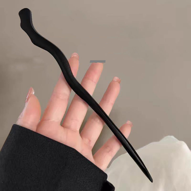 Elegant Wooden Hairpin – Handcrafted from Black Ebony