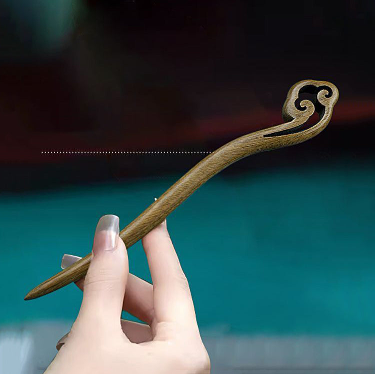 Bastoncino per capelli in sandalo verde – Forcina in legno da 15 cm per donna | Finitura naturale e profumata