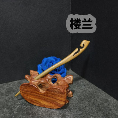 Handmade Green Sandalwood Hair Stick – 18cm Wooden Hair Pin for Women | Natural Fragrant Finish