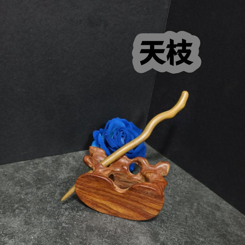 Handmade Green Sandalwood Hair Stick – 18cm Wooden Hair Pin for Women | Natural Fragrant Finish