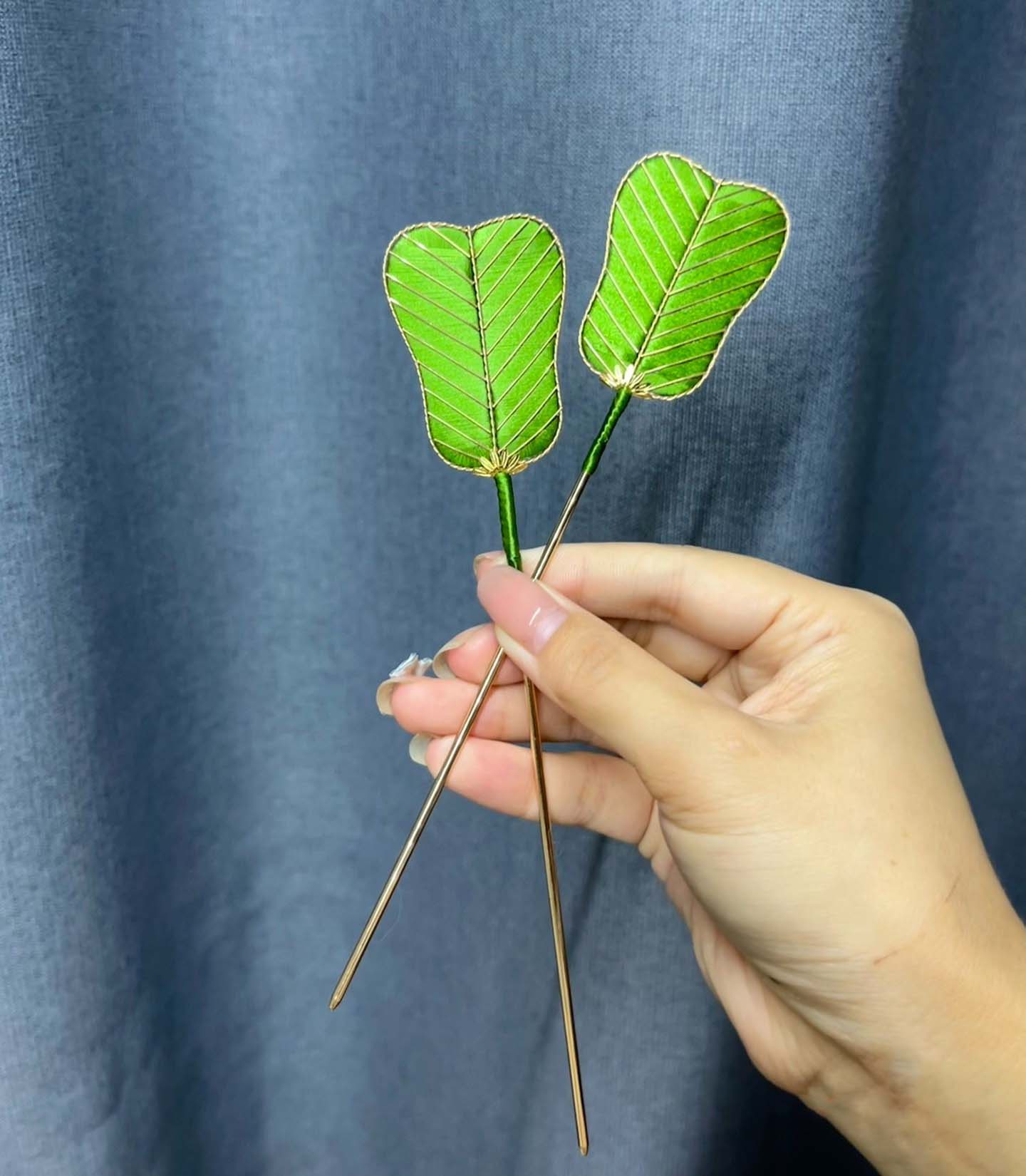 Fermaglio per capelli su misura a ventaglio - Fermaglio per capelli in seta verde (Chanhua)
