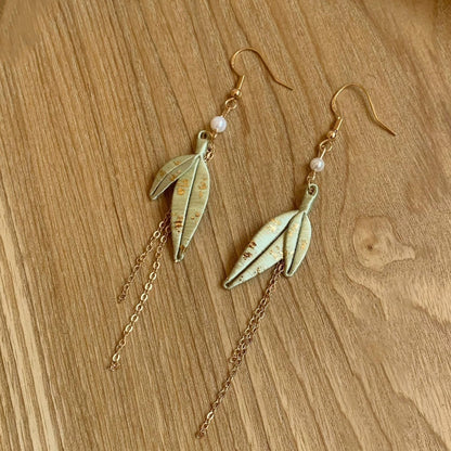 Boucles d'oreilles faites à la main Feuilles de bambou - Boucles d'oreilles en soie (Chanhua)