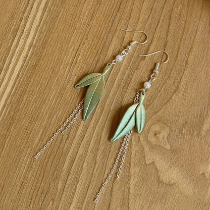 Boucles d'oreilles faites à la main Feuilles de bambou - Boucles d'oreilles en soie (Chanhua)