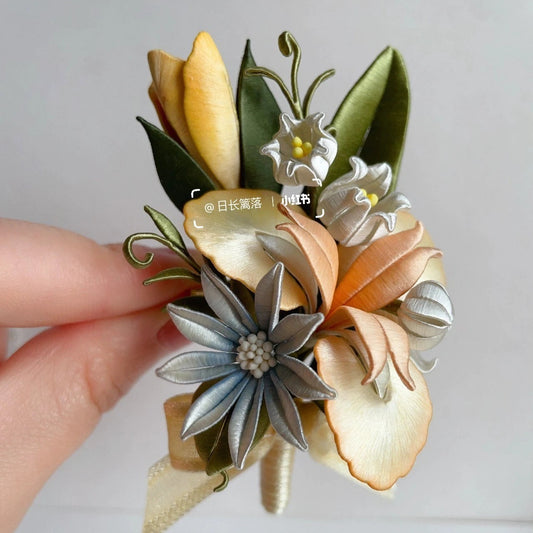 Bouquet Corsage su Misura - Corsage di Seta (Chanhua)