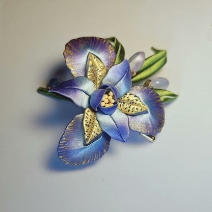 Handmade Thread-Wrapped Iris Brooch - Artisanal Chanhua Floral Pin