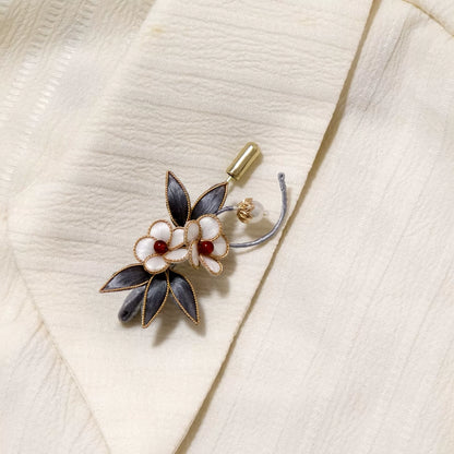 Handmade Ronghua White Blossom Brooch - Luxury Silk Floral Pin & Versatile Accessory