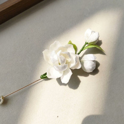 Handmade Jasmine Ronghua Brooch - Artisanal Silk Floral Lapel Pin