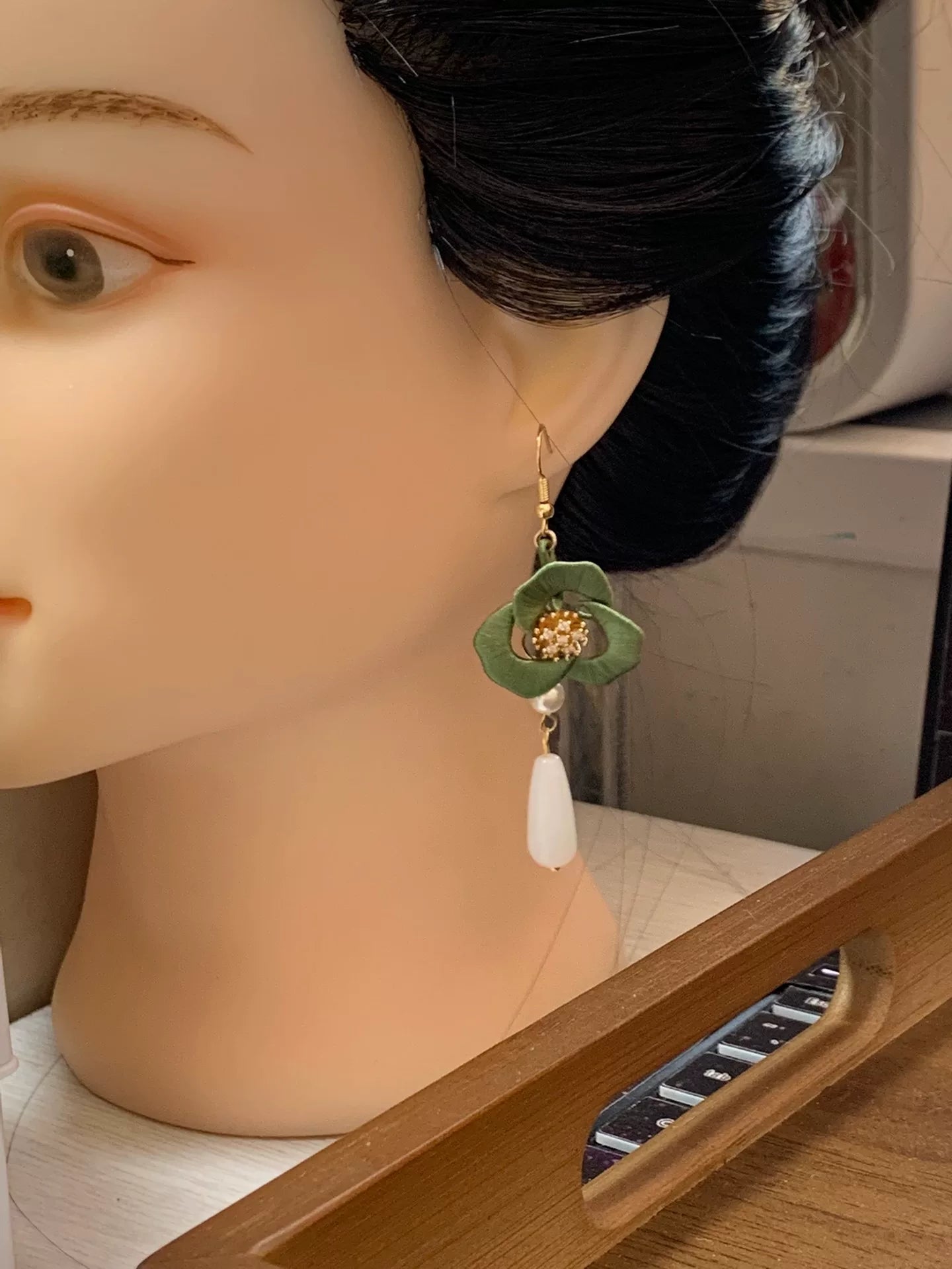 PF029 - Chanhua Earrings - Wholesale