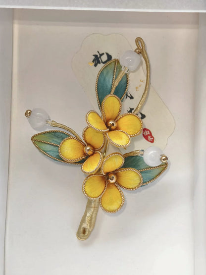 Handmade Ronghua Yellow Blossom Brooch - Luxury Silk Floral Pin & Versatile Accessory