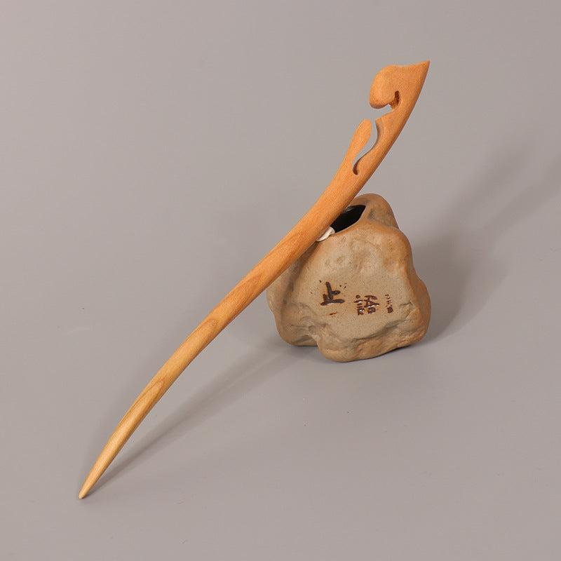 PF099 - 18cm Peach Wood Hair Sticks - Wholesale