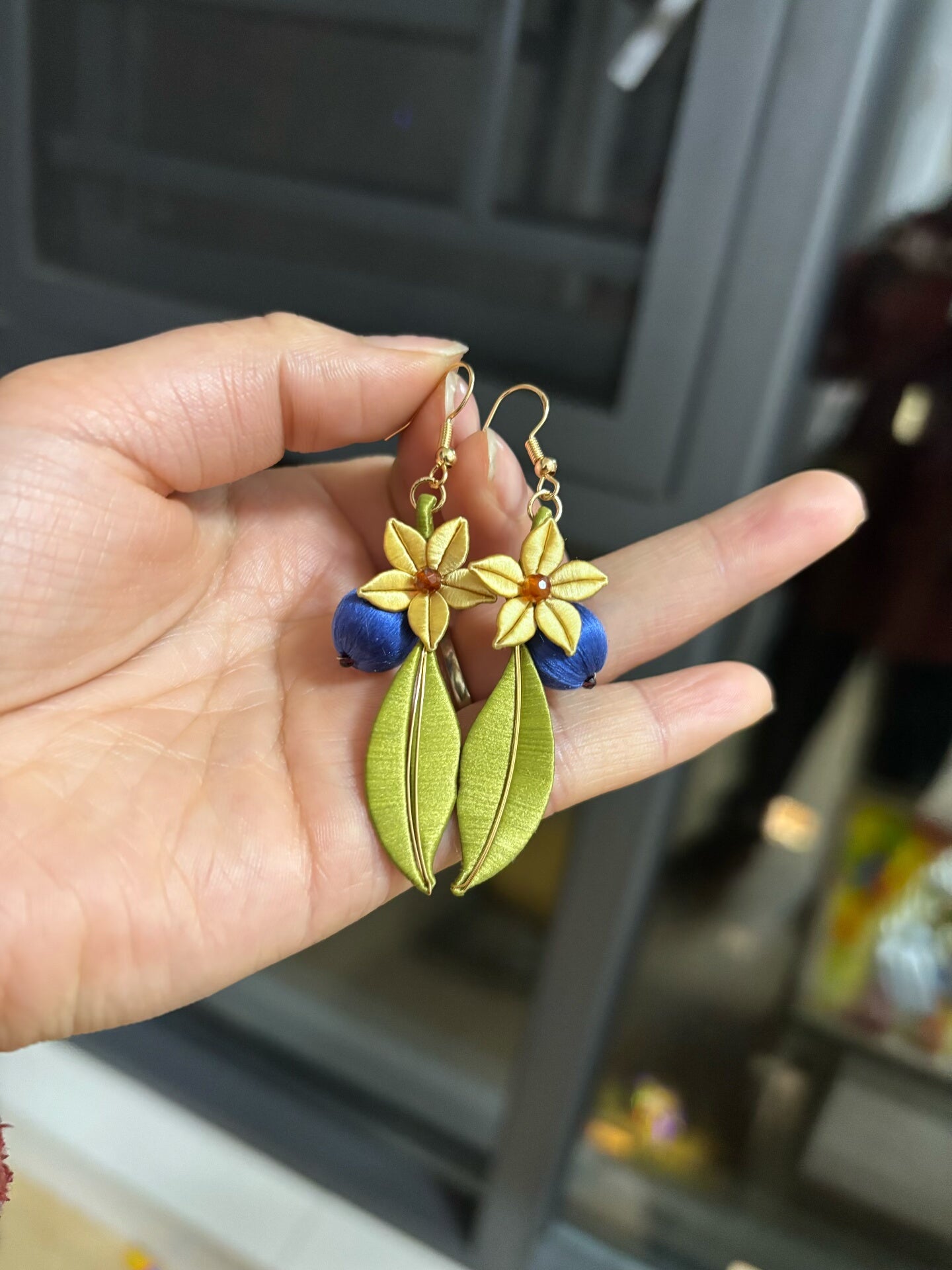 PF212 - Blueberry Chanhua Earrings - Wholesale