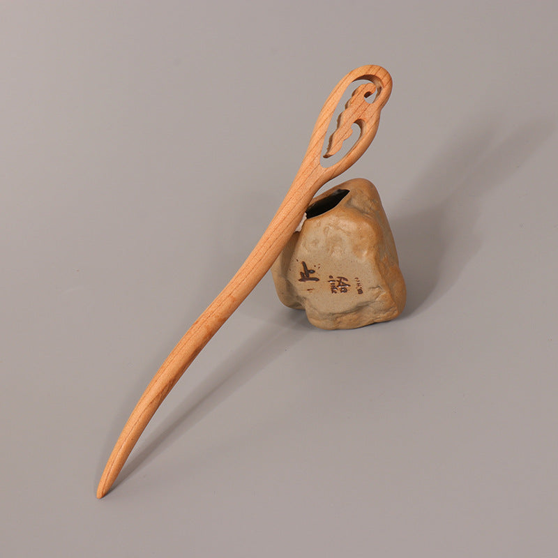 PF099 - 18cm Peach Wood Hair Sticks - Wholesale