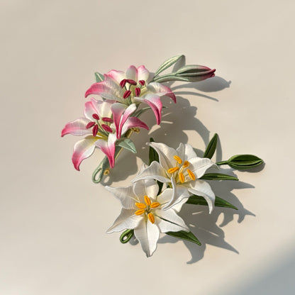 Handmade Chanhua Small Lily Brooch - Intricate Thread Wrapped Accessory