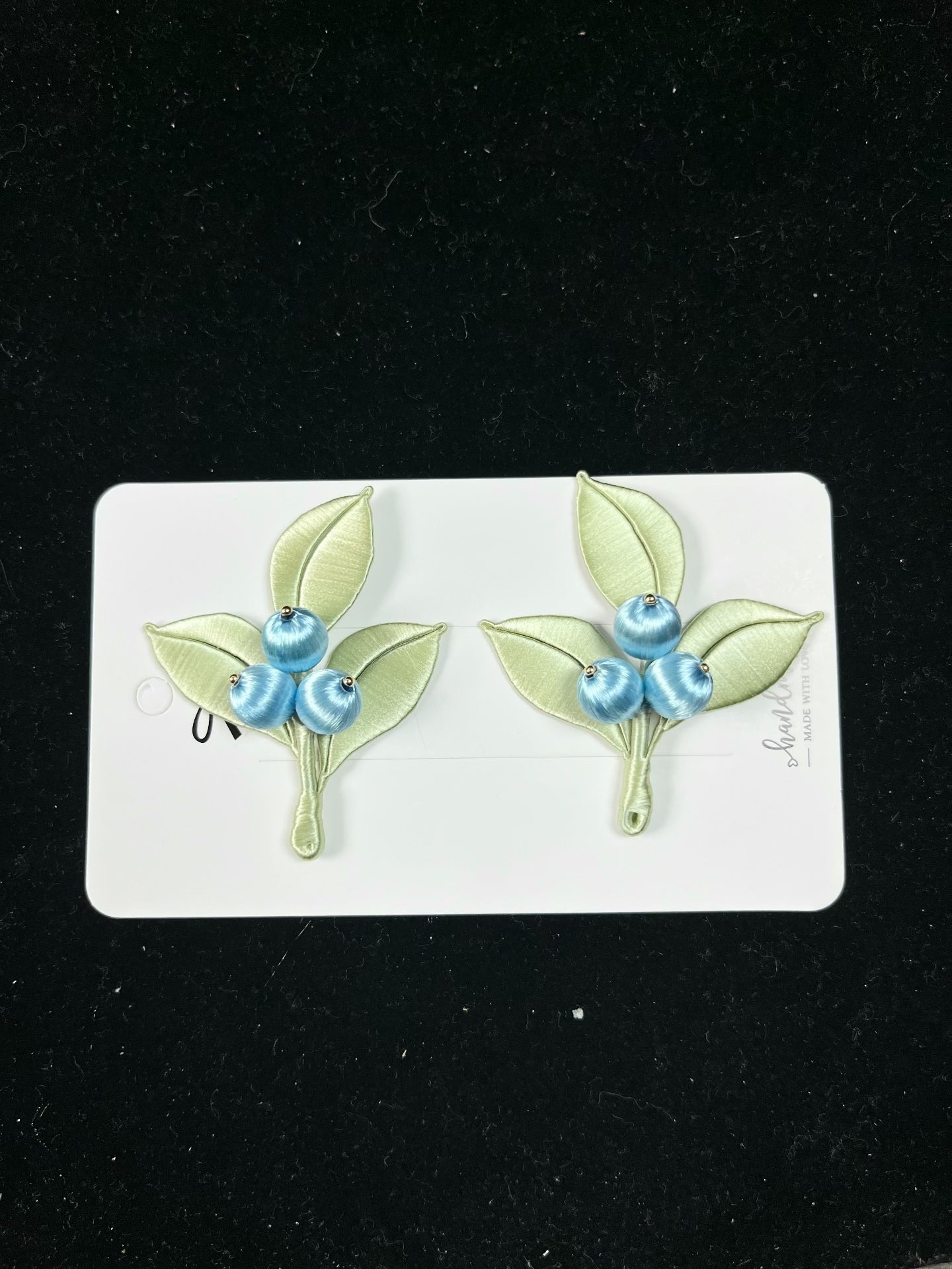 Handmade Chanhua berry hair clips with light - green leaves and white and light - blue berries-3