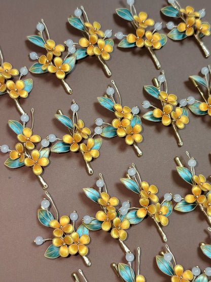 PF206 - Yellow Flowers Ronghua Brooch - Wholesale