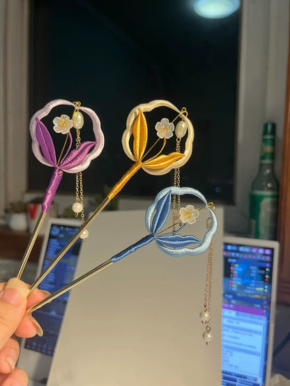Handmade Chanhua fan - shaped hairpins in purple, gold, and blue with pearl and chain decorations-5