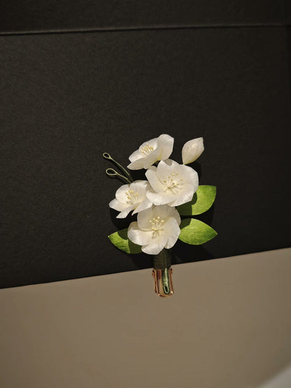 Handmade Ronghua Pear Blossom - Exquisite Lifelike Floral Hair Accessory/Brooch