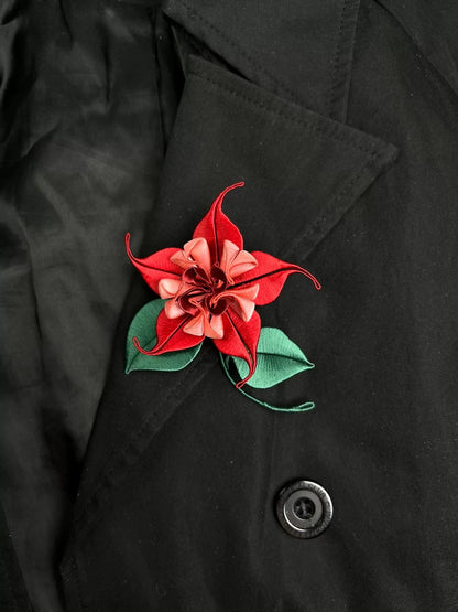 Handmade Chanhua Lu Chen Mandala Flower Brooch with red flower and green leaves-3