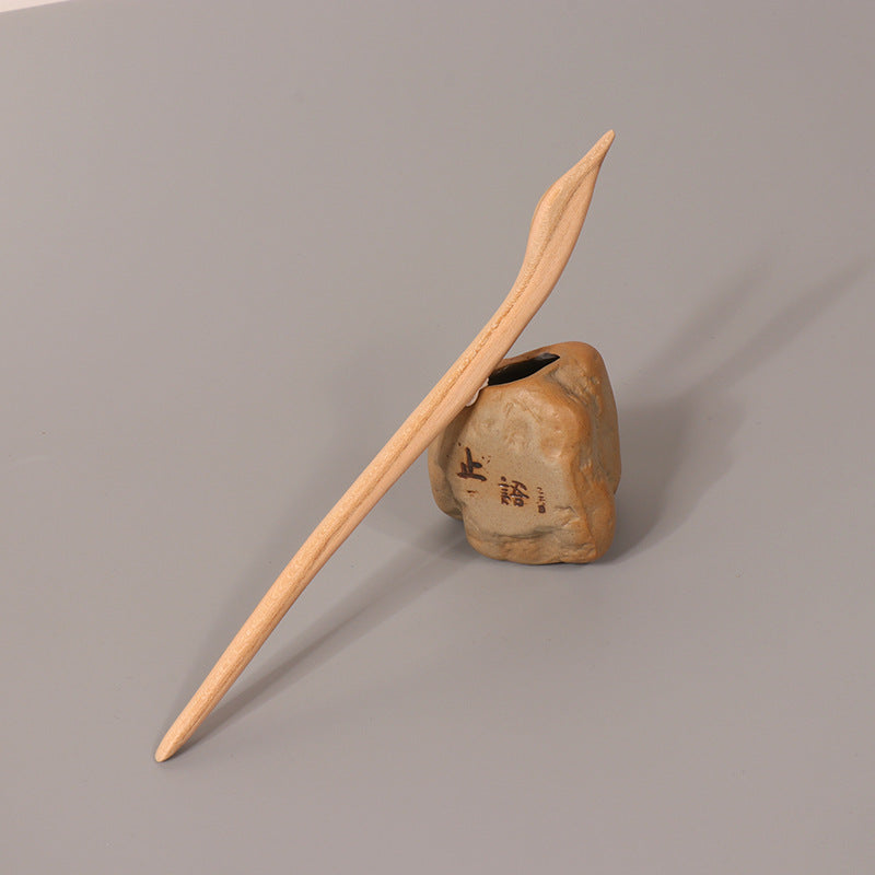 PF099 - 18cm Peach Wood Hair Sticks - Wholesale