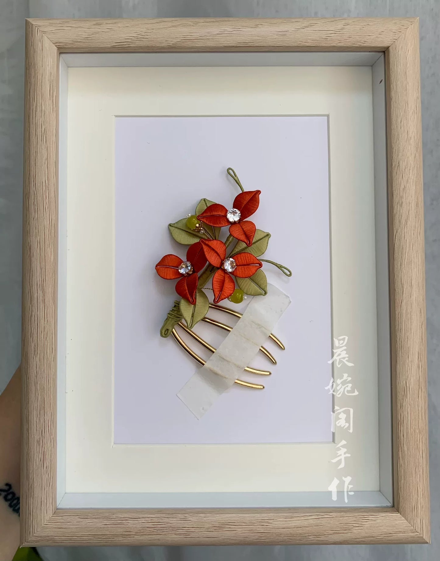 PF036 - Bougainvillea Chanhua Hair Comb - Wholesale