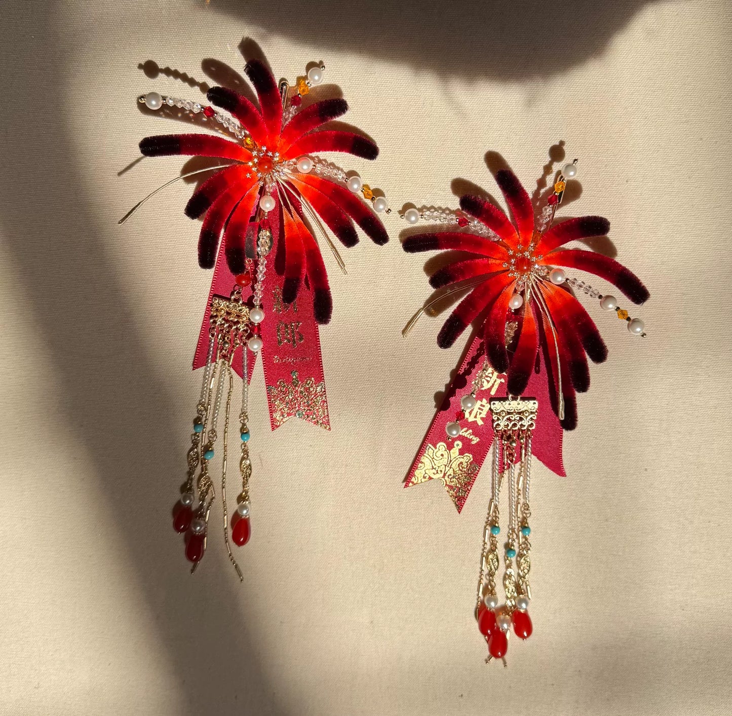 PF256 - Fireworks Ronghua Brooch - Wholesale