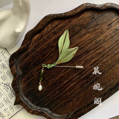 PF033 - Chanhua Brooch - Wholesale
