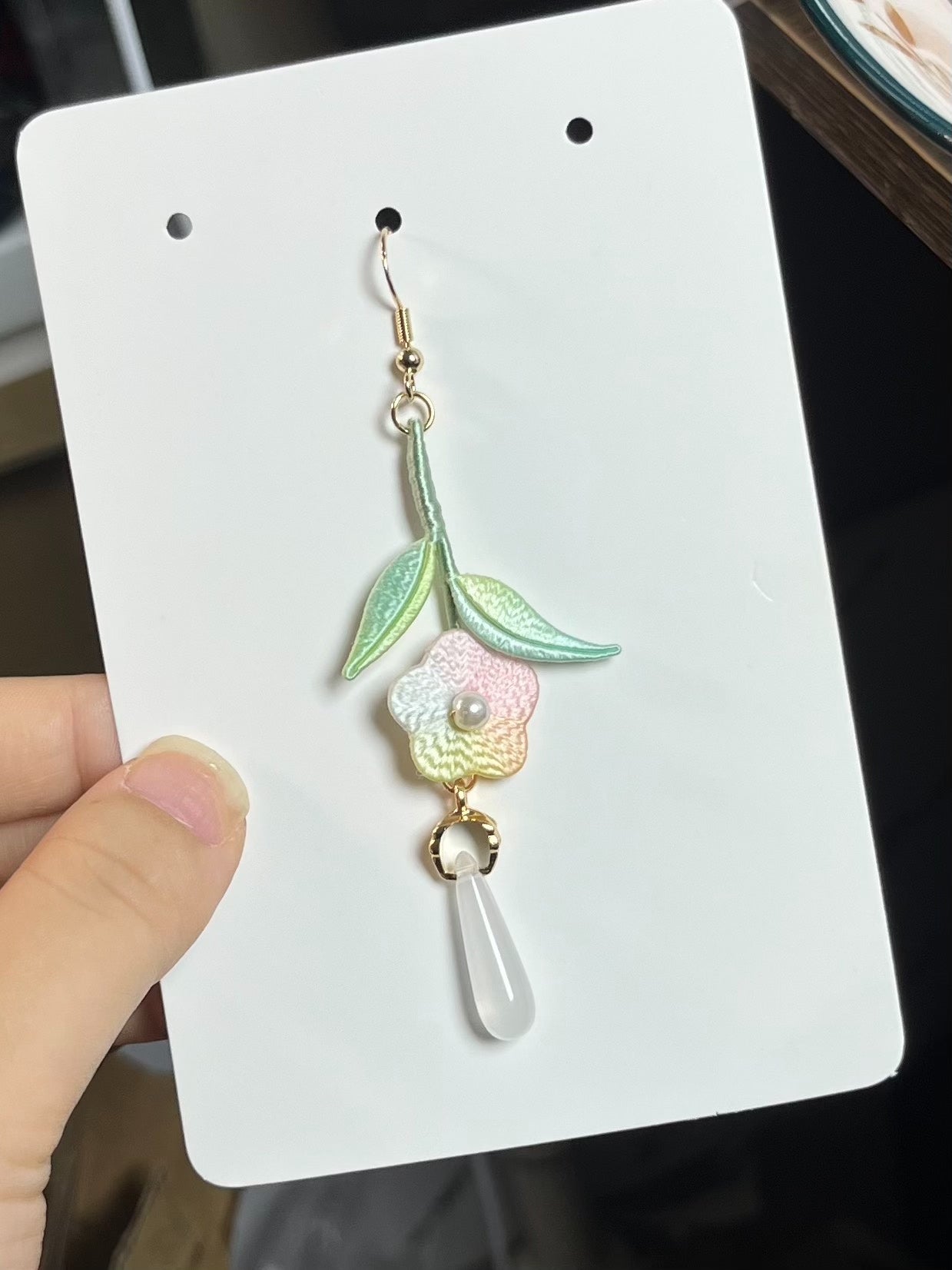 Handmade Chanhua Five - Petal Flower Earrings with pastel flowers, green leaves and white pendants-4