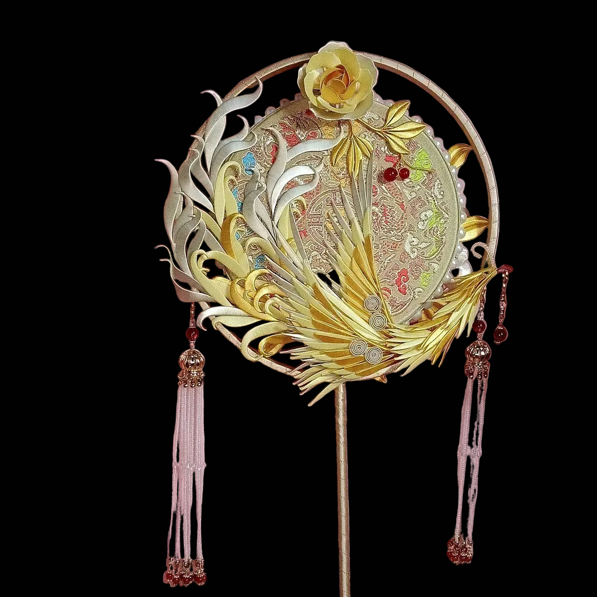 Luxury handcrafted Chanhua thread-wrapped bridal fan featuring a golden phoenix, yellow rose, and elegant beaded tassels