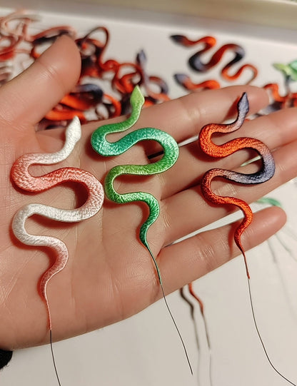 PF066 - Snakes Chanhua Brooch - Wholesale