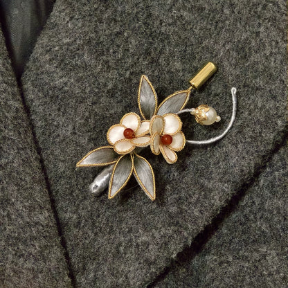 Handmade Ronghua White Blossom Brooch - Luxury Silk Floral Pin & Versatile Accessory