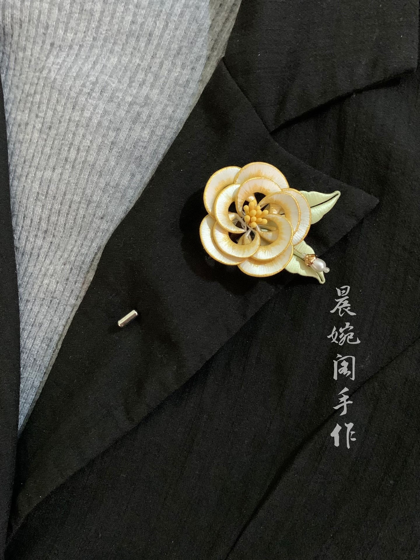 PF59 - Chanhua Brooch - Wholesale