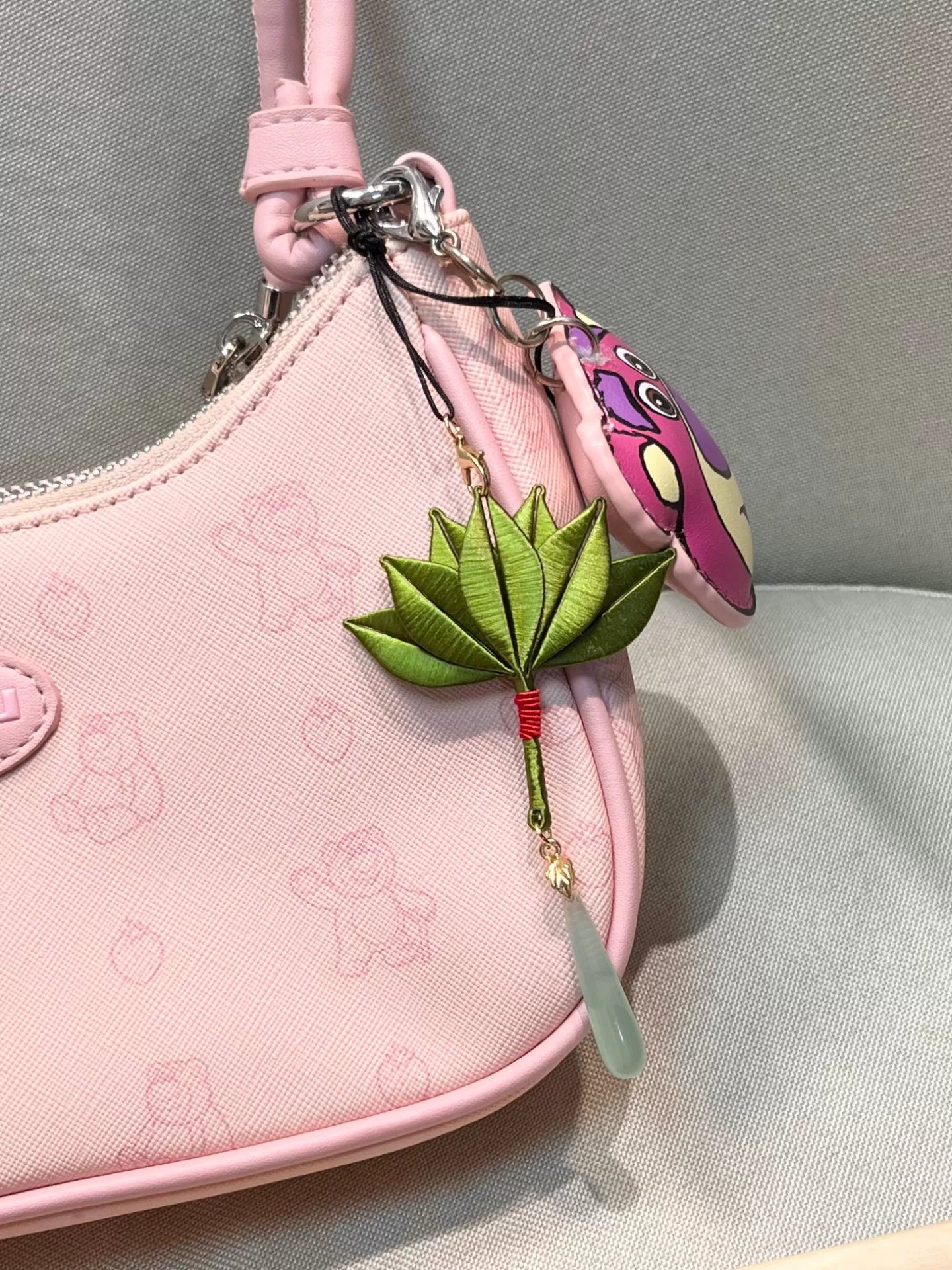 Handmade Chanhua pomelo leaf brooch and pendant with green leaves and bead - like drops-3