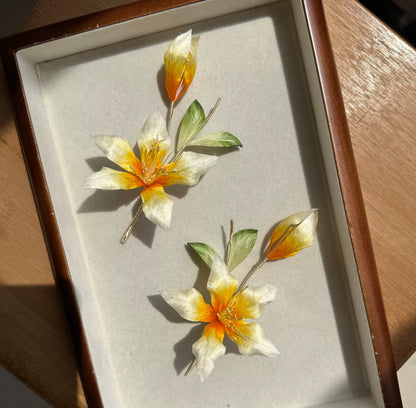 PF252 - Lily Ronghua Hairpin/Brooch - Wholesale