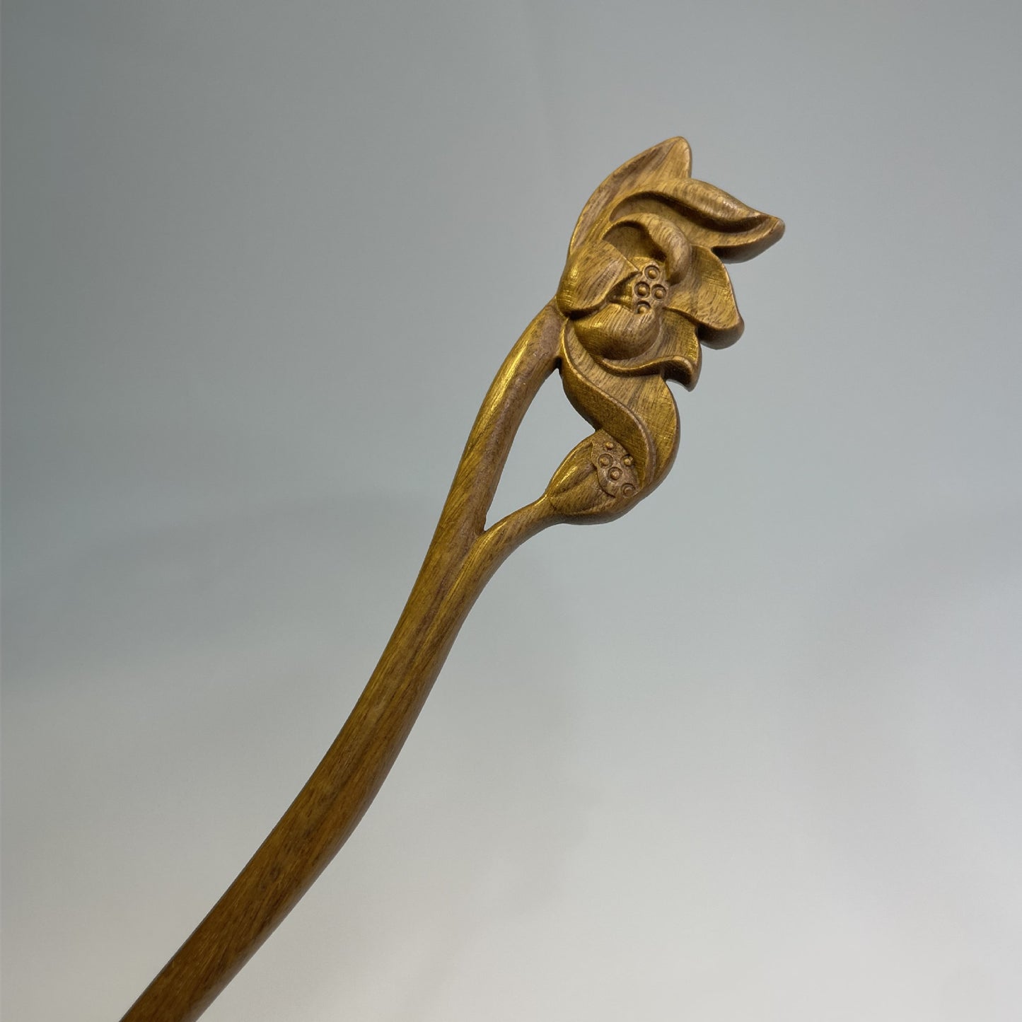 PF145 - 20cm Green Sandalwood Hair Sticks - Wholesale